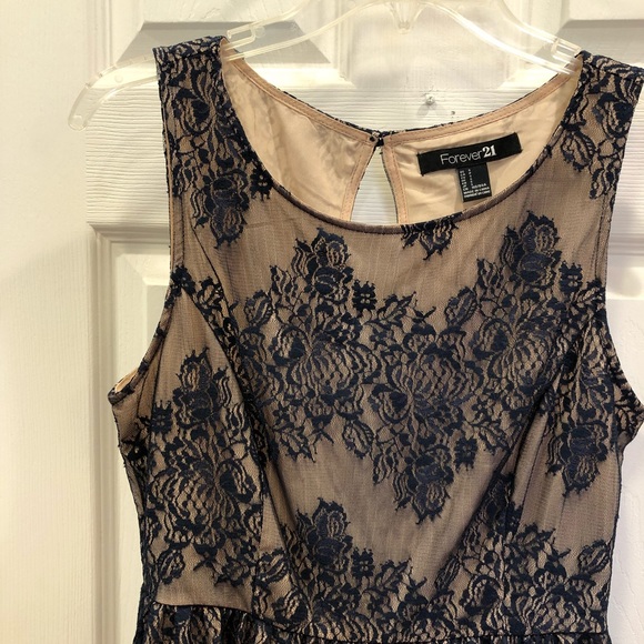 Lace Mini Dress - Picture 3 of 8